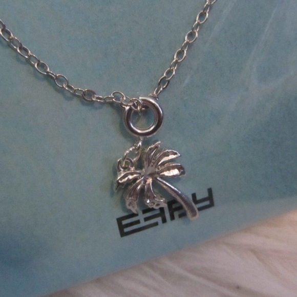 NWT Effy Silver Palm Tree Pendant Charm Necklace - Picture 5 of 5